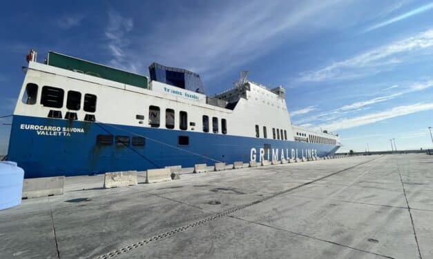 Der rauen Witterung standhalten: Außenflächen-Sanierung im Hafen von Catania